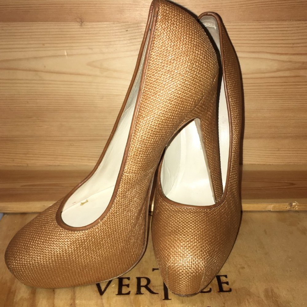 Brian Atwood Maniac Pumps - Size 37 Made in Italy